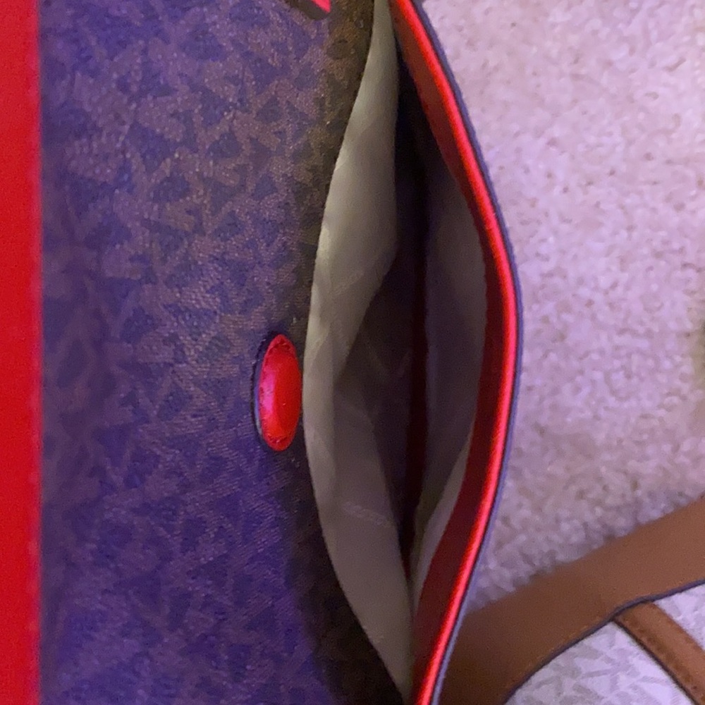 michael kors bag - Picture 4 of 4